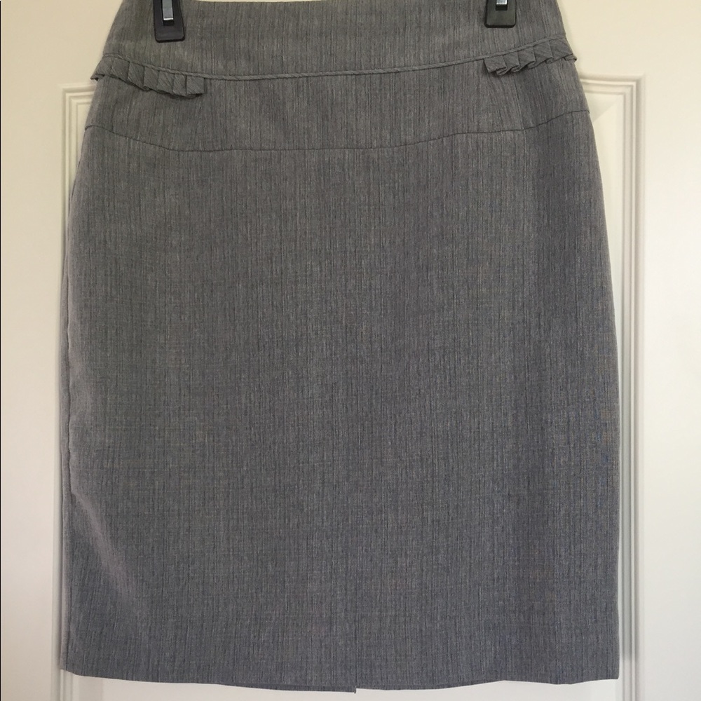 Worthington Pencil skirt